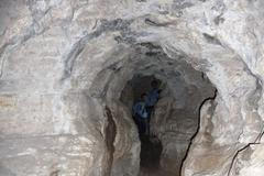 Záchrana muže z jeskyně