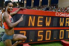 Genzebe Dibabaová slaví světový rekord na 1500 metrů na Diamantové lize v Monaku
