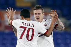 Juraj Kucka a Carlos Bacca z AC Milán
