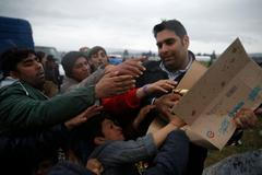 Idomeni - distribuce jídla