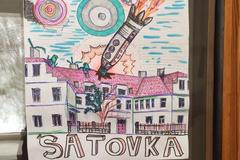 Podívejte se do squatu Šatovka, vlezli jsme tam oknem. Squateři prý chtějí ukázat na špatné zákony