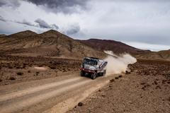 Maratonská etapa se jela na plný plyn i ve výšce nad 4000 metrů