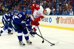 NHL: Detroit Red Wings vs. Tampa Bay Lightning (Tomáš Tatar a Ondřej Palát)