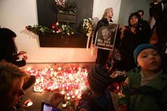 17. listopad - Národní třída a Hlávkova kolej