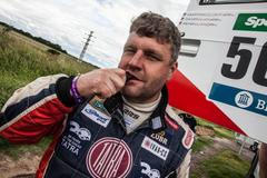 Etapa 2: Jezdci doufají, že se Dakar dnes pojede