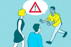 Co dělat při teroristickém útoku: Spočítejte útočníky a jejich zbraně