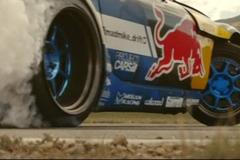 Mistr smyku předvedl své umění na dráze na Novém Zélandu