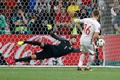 Euro 2016, Polsko-Portugalsko: Rui Patricio chytá penaltu - Jakub Blaszczykowski