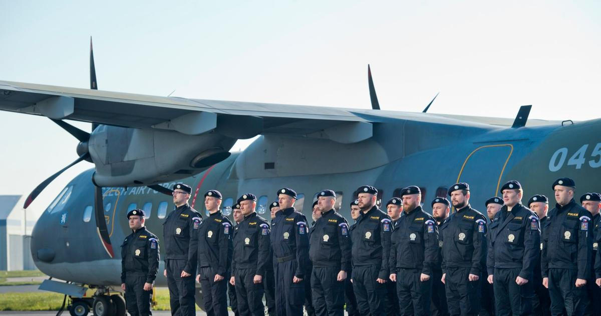 NKÚ: Policie stále nemá nové vrtulníky, hangár je v havarijním stavu