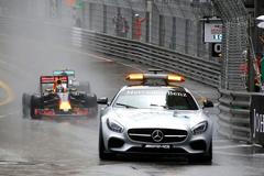 F1, VC Monaka 2016: Safety Car a  Daniel Ricciardo, Red Bull