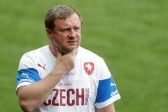 Pavel Vrba na tréninku české fotbalové reprezentace