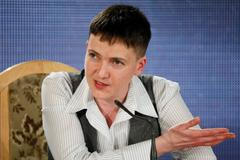 Nadija Savčenková na tiskové konferenci v Kyjevě.