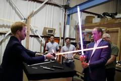 princové Harry a William