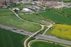 Let vrtulníkem Robinson R44 kolem hory Říp