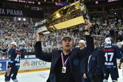 ELH, 6. finále Sparta-Liberec: oslavy Liberce - Filip Pešán