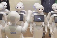 Roboti se naučili evropskou hymnu. Nezní ještě jednohlasně, musejí se víc snažit