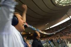 Tak vypadá šílená radost. Islandský komentátor po gólu málem zboural stadion