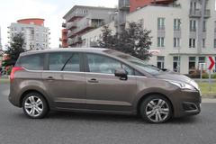 Peugeot 5008 jízda