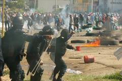 Mexiko - střet policie s učitelskými odbory