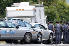 Policie na místě, kde skončilo pronásledování vraha televizní reportérky a kameramana.