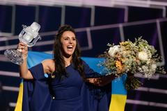 Rodiče ukrajinské vítězky Eurovize vzkazují Rusům: Nezáviďte, buďte šťastní