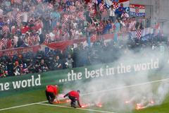 Euro 2016,Česko-Chorvatsko: výtržnosti chorvatský fanoušků