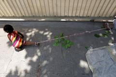 Indie: děti dělníků ze staveb