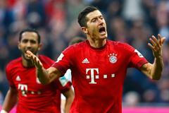 Robert Lewandowski v sezoně 2015–16