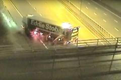 Opilý český řidič kamionu v Anglii