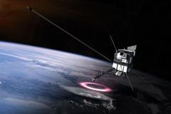 Družice Taranis - blesky - skřítek