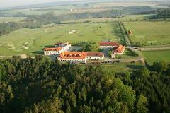 Darovanský dvůr_hlavní