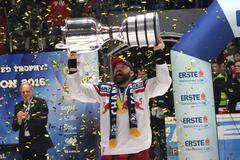 Šesté finále EBEL: Salcburk ve Znojmě obhájil titul mistra