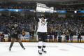 Kapitán Crosby zvedl podruhé nad hlavu Stanley Cup. Slavil i Lemieux