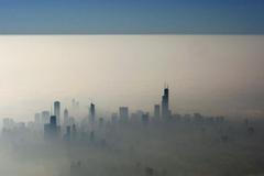 Foto: Podívejte se, jak smog zahaluje život ve městech