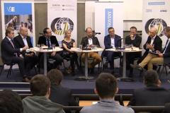 Je digitální revoluce pro banky příležitostí, nebo hrozbou?