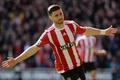 Shane Long slaví gól Southamptonu
