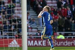 Slavící Jamie Vardy z Leicesteru City