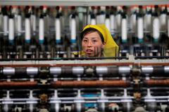 Severní Korea - textilní závod