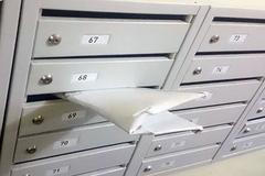 Přeložená deska ve schránce