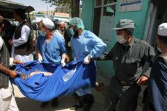 Nehoda dvou autobusů a cisterny v Afghánistánu