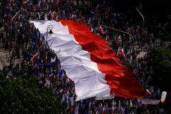 Polsko - protivládní demonstrace