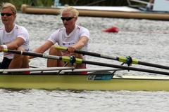 České veslařky Jitka a Lenka Antošovy si dojely pro sedmé místo v dvojskifu na OH 2012 v Londýně.