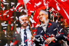 Předseda Svobodné strany Rakouska (FPÖ) Heinz-Christian Strache a prezidentský kandidát Norbert Hofer na posledním předvolebním mítinku.