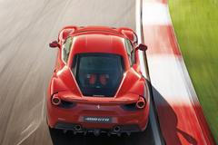 Ferrari 488 GTB - Motor roku