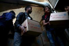 Damašek - Ghúta - rozdávání humanitární pomoci