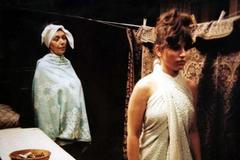 Jaké to je se po dvaceti letech vrátit k herectví? Trému mám pořád, říká Alena Mihulová