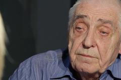 Jak se nezbláznit? Člověk se musí mít zdravě rád, jinak nemůže mít rád druhé, říká psychiatr Honzák