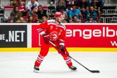 Třinec porazil doma KalPu Kuopio 6:0 a v hokejové lize mistrů postupuje - Rostislav Klesla