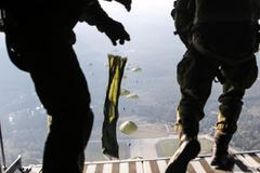 Armádní cvičení Sky Soldier II pohledem výsadkářů z Chrudimi