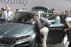 Škoda Kodiaq oblokepá novináři Berlín